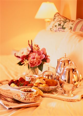 flower arrangement in a teacup - Breakfast Setting on Bed Stock Photo - Rights-Managed, Code: 700-00048150