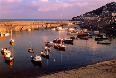 Englische Seacoast Stadt von Mousehole, England Stockbilder - Lizenzpflichtiges, Bildnummer: 700-00040901