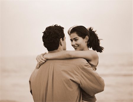 simsearch:700-00046307,k - Couple Embracing on Beach Stock Photo - Rights-Managed, Code: 700-00041343