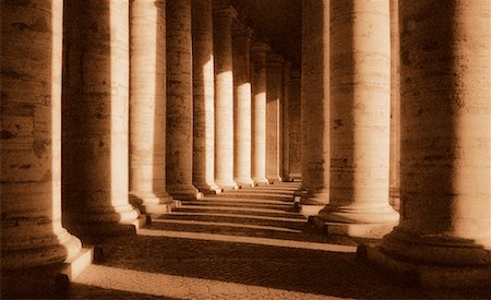 saint peter's square - La cité du Vatican carrés de colonnes Saint Peter, Rome, Italie Photographie de stock - Rights-Managed, Code: 700-00043338