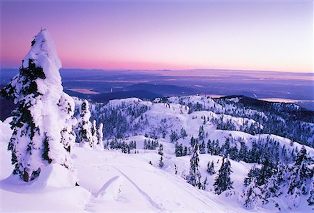 simsearch:700-00028075,k - Chaîne côtière dans la neige en Colombie-Britannique, Canada Photographie de stock - Rights-Managed, Code: 700-00043657