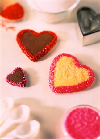 simsearch:632-03754605,k - Heart Shaped Cookies Stock Photo - Rights-Managed, Code: 700-00043784