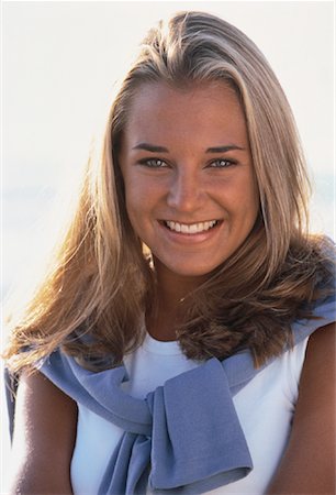 simsearch:700-00054102,k - Portrait of Teenage Girl with Sweater Over Shoulders, Smiling Outdoors Stock Photo - Rights-Managed, Code: 700-00054100