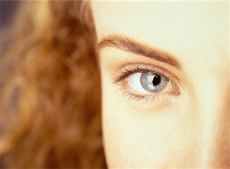 simsearch:700-00161564,k - Close-Up of Woman's Eye Fotografie stock - Rights-Managed, Codice: 700-00056187