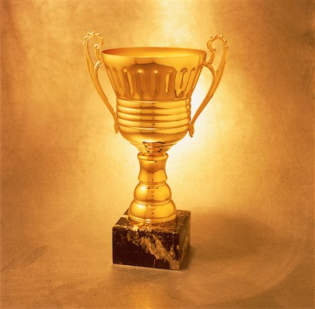 simsearch:600-00458142,k - Gold Trophy Stockbilder - Lizenzpflichtiges, Bildnummer: 700-00059543