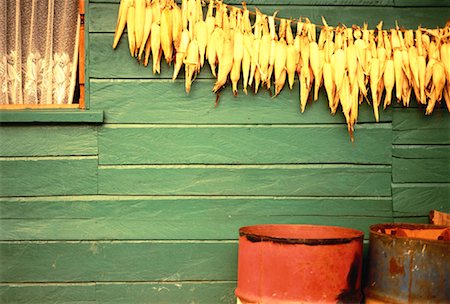 simsearch:700-00543669,k - Dried Corn Hanging from Line Blue Mountains, Jamaica Caribbean Foto de stock - Direito Controlado, Número: 700-00059584