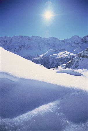 simsearch:700-00425302,k - Overview of Snow Covered Mountains and Landscape Jungfrau Region, Switzerland Foto de stock - Con derechos protegidos, Código: 700-00059754