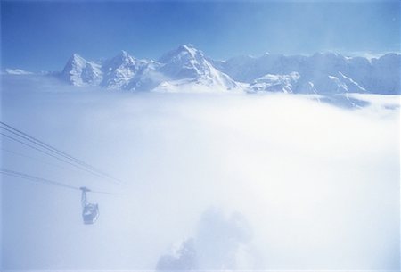 simsearch:700-00425302,k - Overview of Mountains and Cable Car Jungfrau Region, Switzerland Foto de stock - Con derechos protegidos, Código: 700-00059904