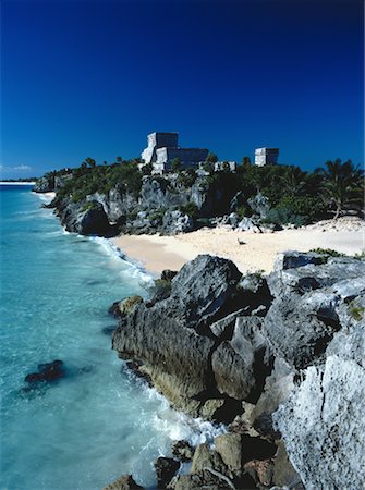 Mayan Coast and Castle Tulum, Quintana Roo Mexico Fotografie stock - Rights-Managed, Codice: 700-00051574