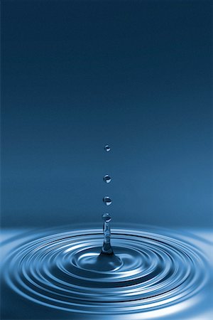 simsearch:700-00013923,k - Water Drop and Ripples Stock Photo - Rights-Managed, Code: 700-00052997
