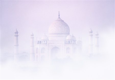 simsearch:700-00328491,k - Taj Mahal and Fog Agra, India Stock Photo - Rights-Managed, Code: 700-00053703