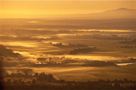 simsearch:700-06675119,k - Aerial View of Hunter Valley at Sunrise New South Wales, Australia Foto de stock - Direito Controlado, Número: 700-00065069