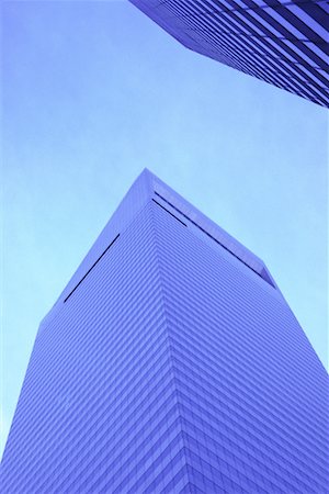 simsearch:700-00069173,k - Looking Up at Office Towers and Sky, New York, New York, USA Foto de stock - Con derechos protegidos, Código: 700-00066326