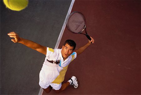 simsearch:622-05602772,k - Overhead View of Man Playing Tennis Foto de stock - Con derechos protegidos, Código: 700-00060026