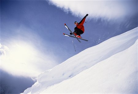 simsearch:640-01362181,k - Skier Jumping over Hill Jungfrau Region, Switzerland Foto de stock - Con derechos protegidos, Código: 700-00060155