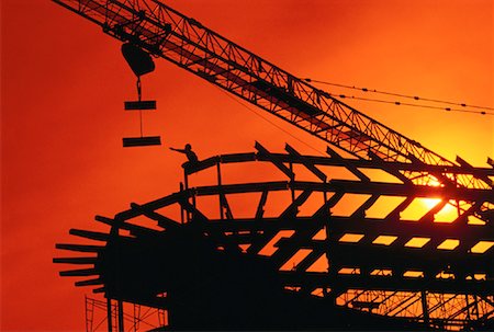 simsearch:700-00077486,k - Silhouette of Building Construction and Crane at Sunset Calgary, Alberta, Canada Foto de stock - Direito Controlado, Número: 700-00060367