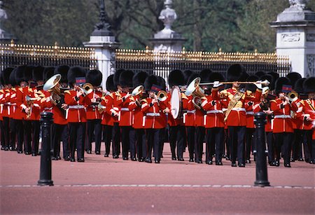 Ändern der Guard, Buckingham Palace, London, England Stockbilder - Lizenzpflichtiges, Bildnummer: 700-00060653