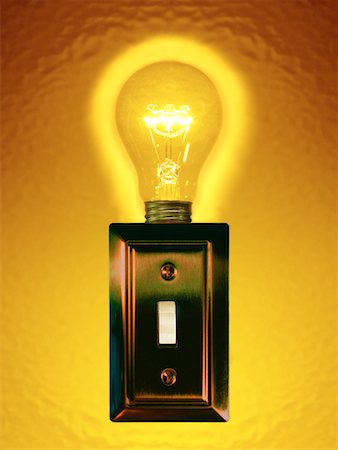 simsearch:600-00044686,k - Glowing Lightbulb and Light Switch Foto de stock - Con derechos protegidos, Código: 700-00060908