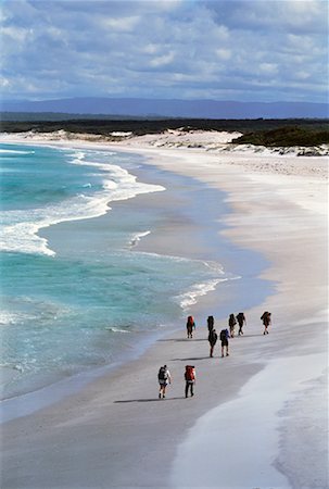 parque nacional mount wellington - People Walking on Beach Bay of Fires, Tasmania, Australia Foto de stock - Con derechos protegidos, Código: 700-00063078