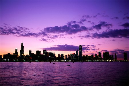 simsearch:700-00073695,k - City Skyline and Harbor at Sunset Chicago, Illinois, USA Fotografie stock - Rights-Managed, Codice: 700-00074499