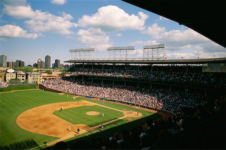 simsearch:700-07067354,k - Baseball Game in Wrigley Field Chicago, Illinois, USA Foto de stock - Con derechos protegidos, Código: 700-00074501
