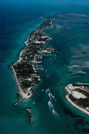 Vue aérienne des Îles Bimini, Bahamas Photographie de stock - Rights-Managed, Code: 700-00074601