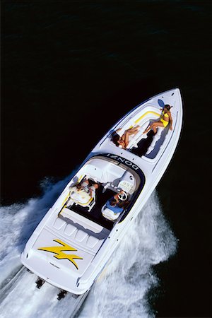 simsearch:700-00082943,k - Obenliegende Ansicht der Leute in dem Schnellboot Florida, USA Stockbilder - Lizenzpflichtiges, Bildnummer: 700-00075230