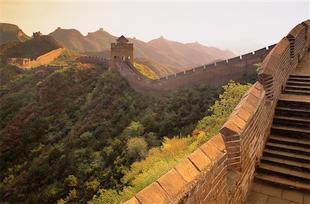 Great Wall at Sunrise Jinshanling, China Fotografie stock - Rights-Managed, Codice: 700-00076480