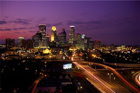 Stadtansicht bei Dämmerung Minneapolis, Minnesota, USA Stockbilder - Lizenzpflichtiges, Bildnummer: 700-00076882