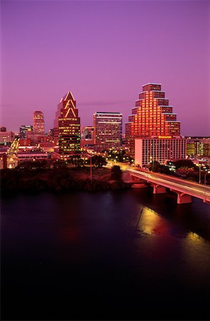 simsearch:700-00073695,k - Cityscape and Harbor at Dusk Austin, Texas, USA Fotografie stock - Rights-Managed, Codice: 700-00076919