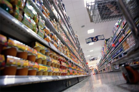 simsearch:700-00404117,k - Shopping Cart in Grocery Store Aisle Stock Photo - Rights-Managed, Code: 700-00077704