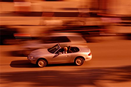 simsearch:700-00069624,k - Blurred View of Convertible in Traffic Toronto, Ontario, Canada Foto de stock - Con derechos protegidos, Código: 700-00077728