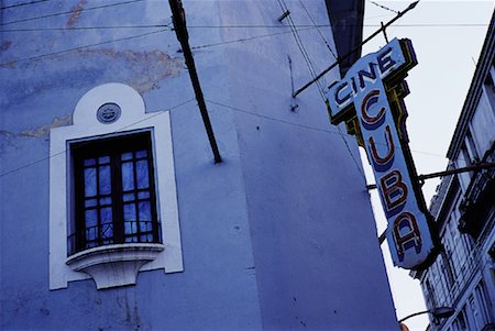 santiago de cuba - Gros plan du bâtiment et signe de Santiago de Cuba, Cuba Photographie de stock - Rights-Managed, Code: 700-00078597