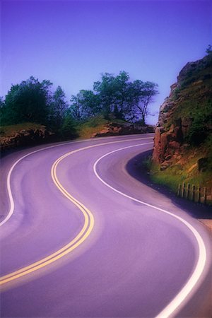 Trans Canada Highway and Trees Lake Superior, Ontario, Canada Foto de stock - Con derechos protegidos, Código: 700-00078923