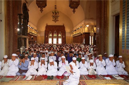 Prière du vendredi à Omar Ali Saifuddien mosquée Brunei Darussalam Photographie de stock - Rights-Managed, Code: 700-00079592