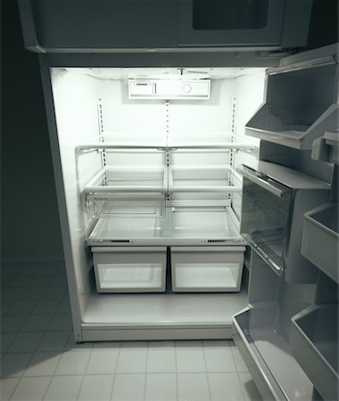 simsearch:700-00077881,k - Empty Fridge Stock Photo - Rights-Managed, Code: 700-00079963