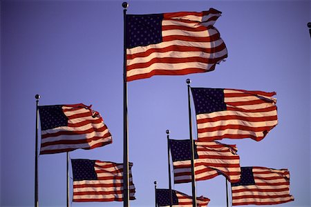simsearch:600-03152222,k - Amerikanische Flaggen Stockbilder - Lizenzpflichtiges, Bildnummer: 700-00070994