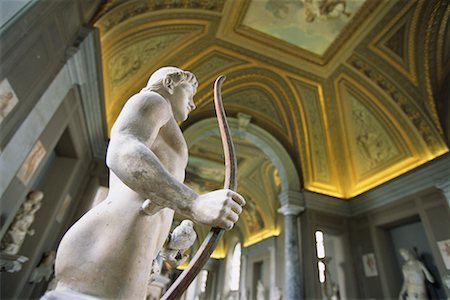 simsearch:400-04953981,k - Statue in Vatican Museum Vatican City, Rome, Italy Foto de stock - Con derechos protegidos, Código: 700-00071091