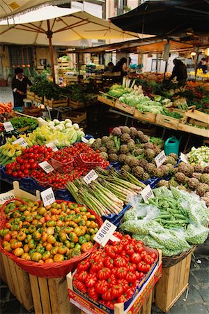european street food market - Fruit and Vegetable Stand Rome, Italy Stock Photo - Rights-Managed, Code: 700-00071104
