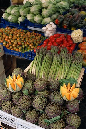 rome grocery stores - Close-Up of Vegetable Stand Rome, Italy Stock Photo - Rights-Managed, Code: 700-00071102