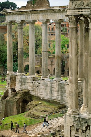 Colonnes au Forum Rome, Italie Photographie de stock - Rights-Managed, Code: 700-00071112