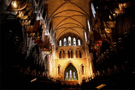 Interior of St. Patrick's Cathedral Ireland Foto de stock - Con derechos protegidos, Código: 700-00071294