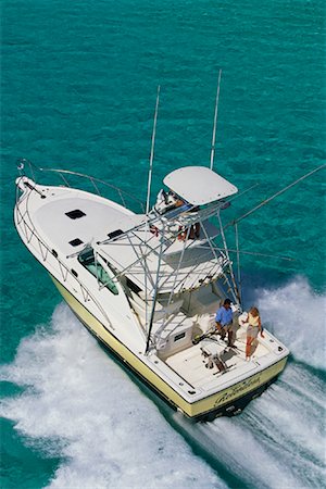simsearch:700-00064327,k - Deux Couples sur le bateau de pêche Bahamas Photographie de stock - Rights-Managed, Code: 700-00071406