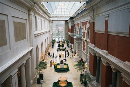 Interior of The Metropolitan Museum, New York, New York, USA Foto de stock - Con derechos protegidos, Código: 700-00071516