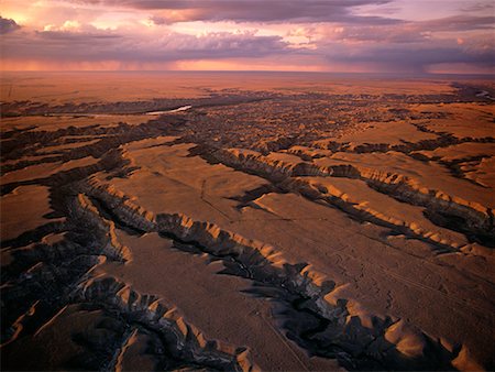 simsearch:700-00011509,k - Aerial View of Dinosaur Provincial Park at Sunset Red Deer, Alberta, Canada Stock Photo - Rights-Managed, Code: 700-00073144