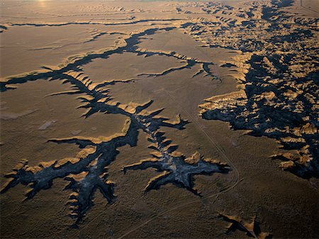 simsearch:700-00011509,k - Aerial View of Dinosaur Provincial Park Red Deer, Alberta, Canada Stock Photo - Rights-Managed, Code: 700-00073149