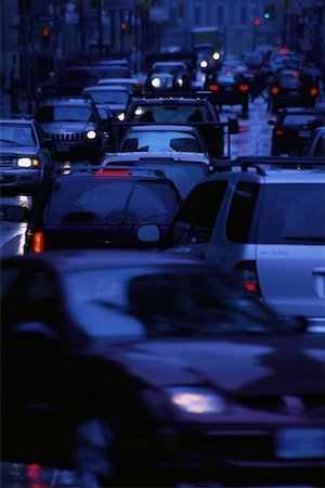 pictures of traffic jams in rain - Rush Hour Traffic in Rain Toronto, Ontario, Canada Stock Photo - Rights-Managed, Code: 700-00073877