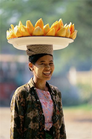 simsearch:700-00080150,k - Portrait of Woman with Basket of Fruit on Head at Chinatown Market Mandalay, Myanmar Stock Photo - Rights-Managed, Code: 700-00084715