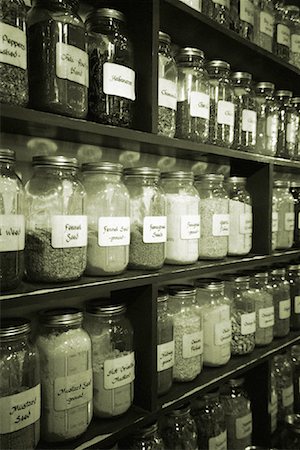 simsearch:700-03290029,k - Jars of Spices on Shelf Stock Photo - Rights-Managed, Code: 700-00084757