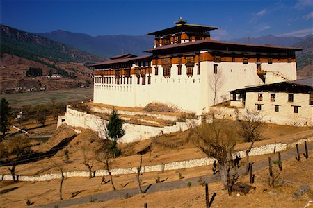 paro dzong - Dzong de Paro Paro, Bhoutan Photographie de stock - Rights-Managed, Code: 700-00085152